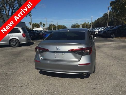 Used 2022 Honda Civic Sport image 14