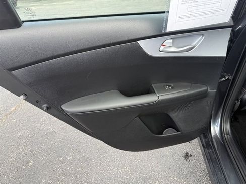 Used 2024 Kia Forte LXS FWD image 32