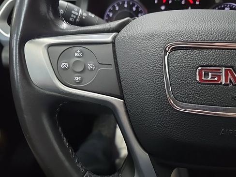 Used 2019 GMC Acadia SLE w/ LPO, Floor Liner Package image 19
