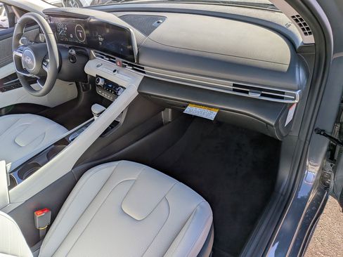 New 2026 Hyundai Elantra Limited w/ Cargo Package FWD image 26