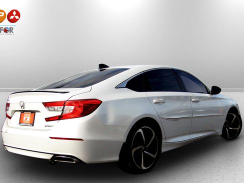 Used 2022 Honda Accord Sport image 5