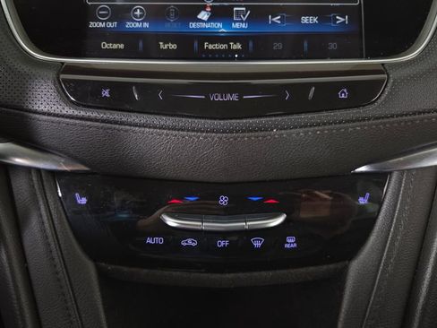 Used 2018 Cadillac XT5 Luxury w/ Driver Awareness Package image 26