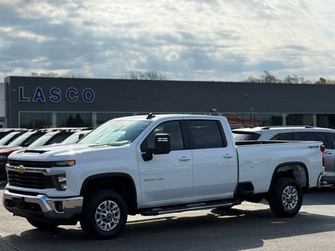 Used 2025 Chevrolet Silverado 2500 LT w/ Convenience Package image 1