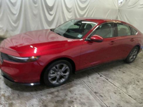 Certified 2023 Honda Accord EX-L image 4