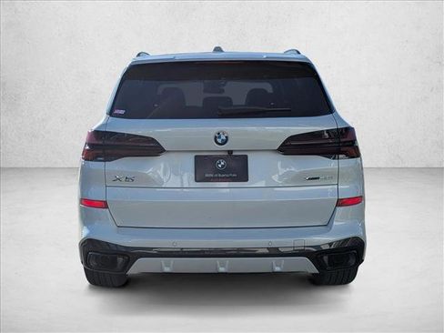 New 2026 BMW X5 xDrive40i w/ M Sport Package image 8
