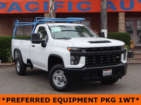 Used 2020 Chevrolet Silverado 2500 W/T RWD image 2