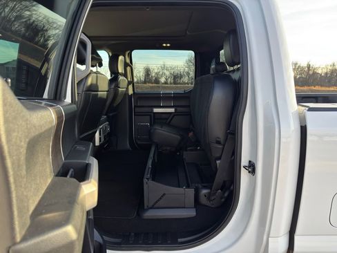 Used 2021 Ford F250 Lariat w/ Lariat Ultimate Package image 19