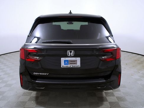 New 2026 Honda Odyssey EX-L image 8