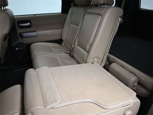Used 2017 Toyota Sequoia Limited image 36