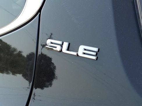 Used 2019 GMC Acadia SLE AWD/4WD image 6
