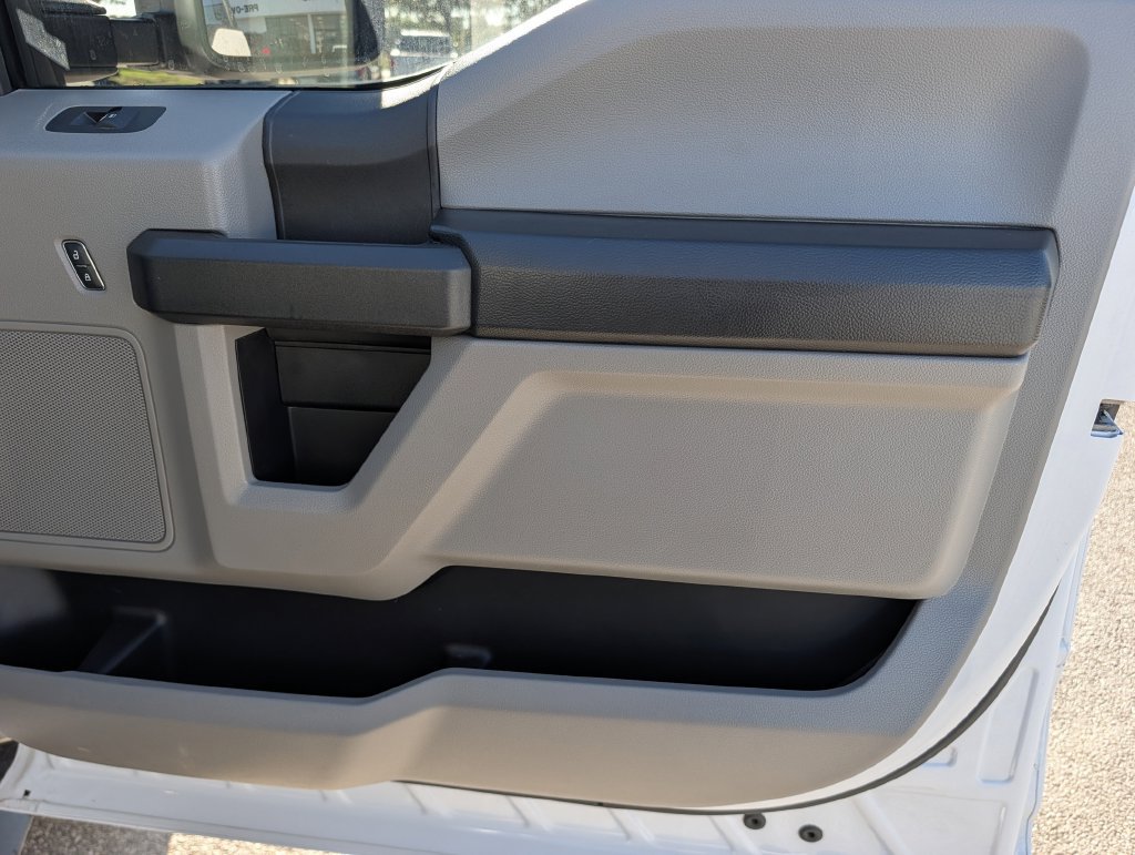 Used 2021 Ford F250 XL w/ Power Equipment Group AWD/4WD image 32