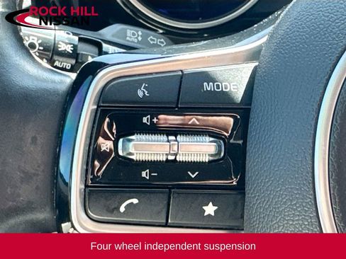 Used 2022 Kia Carnival SX FWD image 10