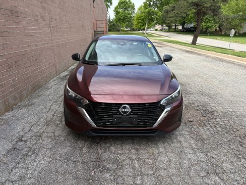 Used 2024 Nissan Sentra SV FWD image 8