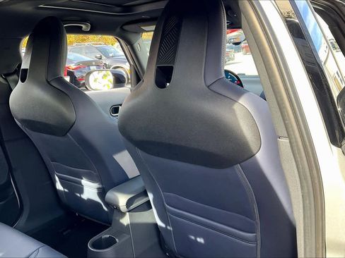 Used 2025 MINI Cooper S image 20