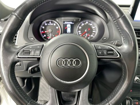 Used 2018 Audi Q3 2.0T Premium Plus w/ Premium Plus Package image 21
