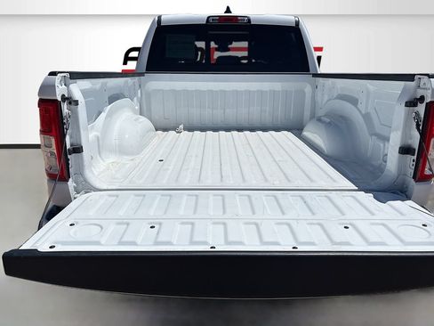 Used 2022 RAM 1500 Big Horn AWD/4WD image 25