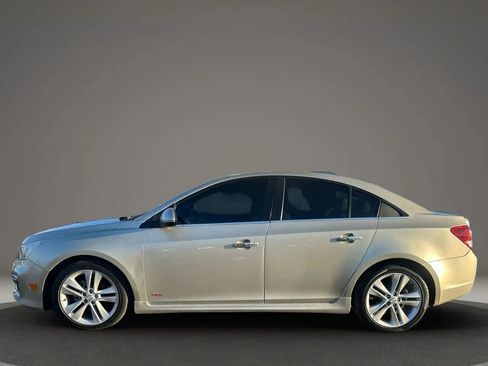 Used 2016 Chevrolet Cruze LTZ w/ Enhanced Safety Package image 18