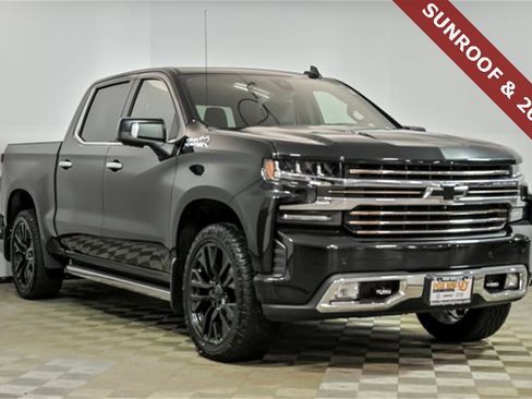 Used 2021 Chevrolet Silverado 1500 High Country image 1