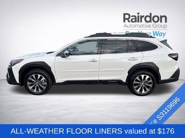 Used 2025 Subaru Outback Touring AWD/4WD image 4