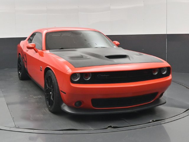 Used 2020 Dodge Challenger R/T Scat Pack RWD image 35