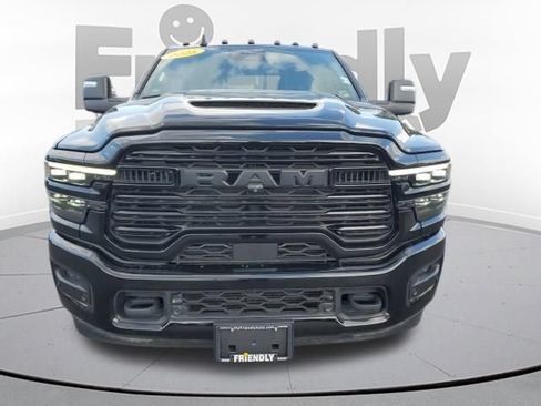Used 2025 RAM 2500 Laramie AWD/4WD image 8