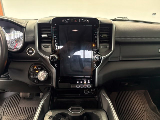 Used 2024 RAM 1500 Laramie AWD/4WD image 31