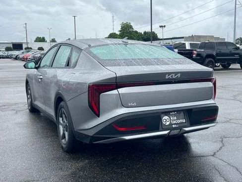 Used 2025 Kia K4 FWD image 11