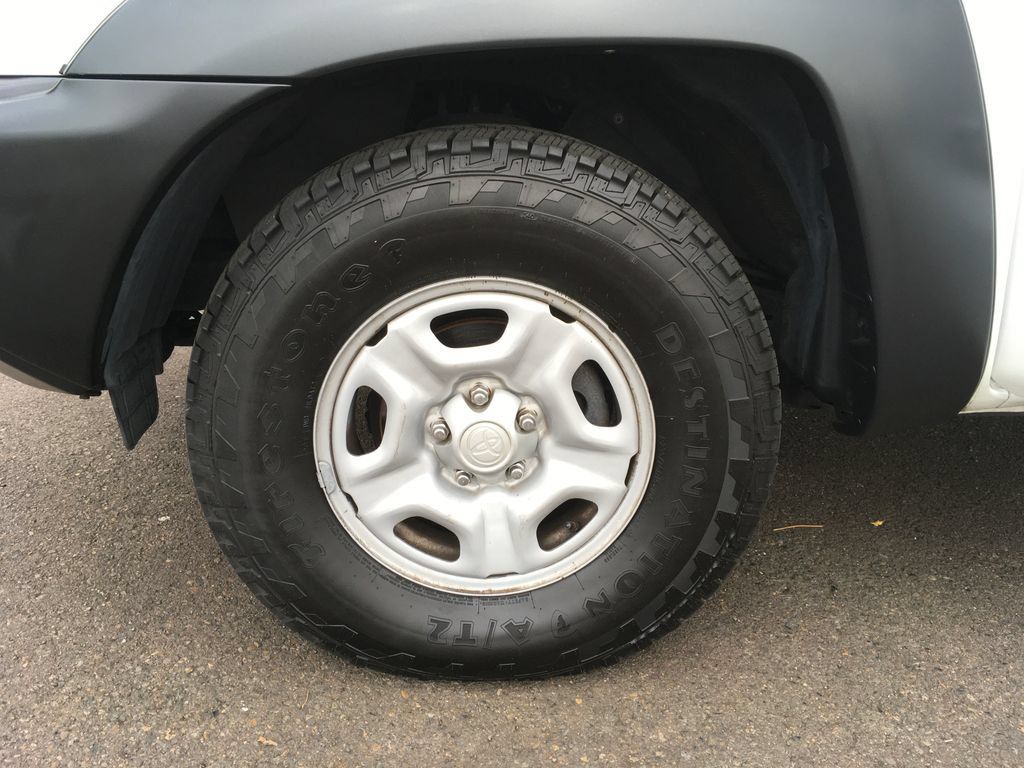 Used 2013 Toyota Tacoma 2WD Double Cab w/ Convenience Pkg image 36