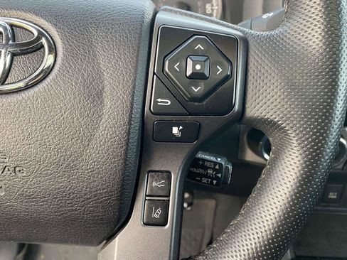 Used 2021 Toyota Tacoma TRD Off-Road w/ TRD Premium Off Road Package image 22