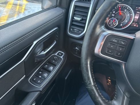 Used 2019 RAM 2500 Laramie image 24