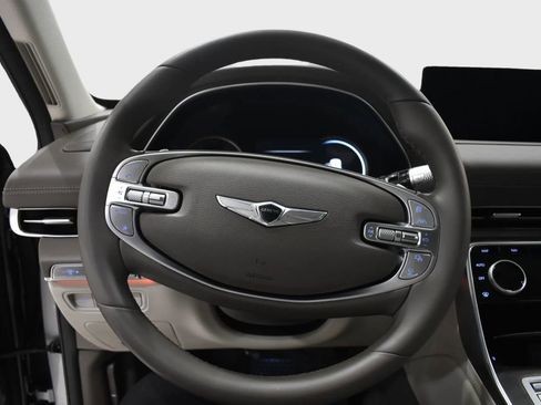 Used 2024 Genesis GV80 2.5T w/ Advanced Package AWD/4WD image 31