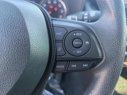 Used 2019 Toyota RAV4 XLE image 13