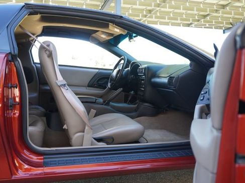 Used 2002 Chevrolet Camaro Z28 w/ Preferred Equipment Group 2 RWD image 65
