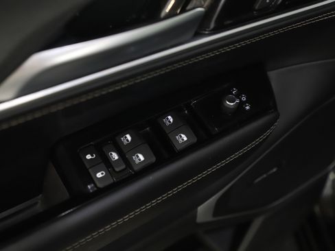 Used 2024 Jeep Wagoneer Series II image 23