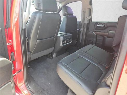 Used 2020 GMC Sierra 1500 SLT RWD image 12