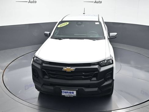 Used 2025 Chevrolet Colorado W/T w/ Advanced Trailering Package AWD/4WD image 49