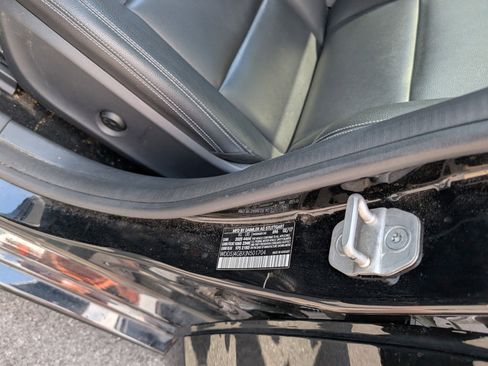 Used 2018 Mercedes-Benz CLA 250 4MATIC image 13