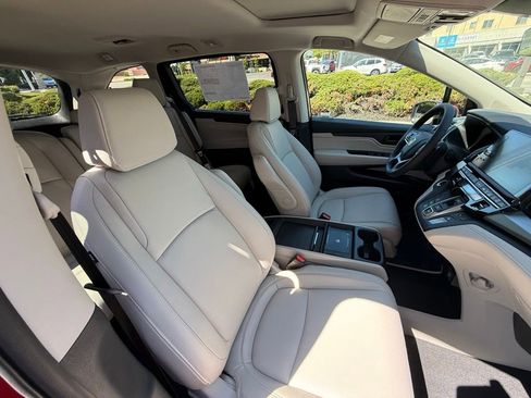 New 2026 Honda Odyssey EX-L image 39