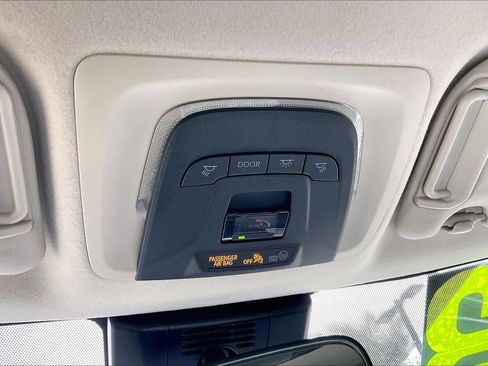 Certified 2023 Toyota Corolla LE image 32