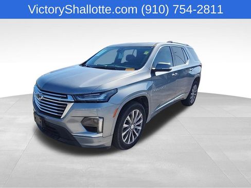 Used 2023 Chevrolet Traverse Premier image 17