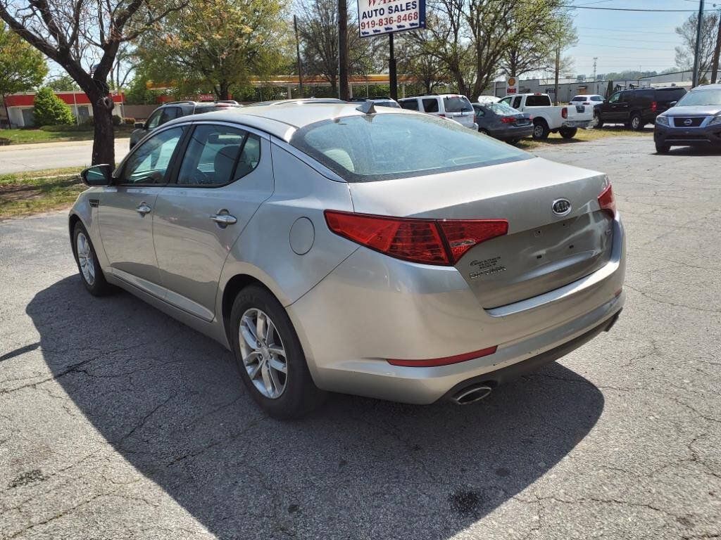 Used 2012 Kia Optima LX FWD image 6