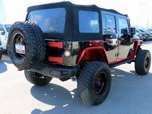 Used 2017 Jeep Wrangler Unlimited Rubicon image 7