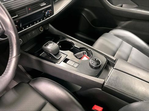 Certified 2023 Nissan Rogue SV w/ SV Premium B Package image 20