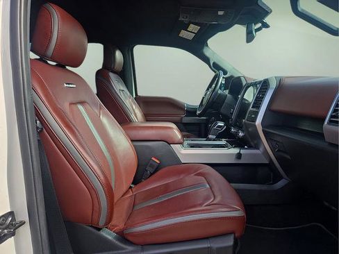 Used 2019 Ford F150 Platinum w/ Equipment Group 701A Luxury image 13