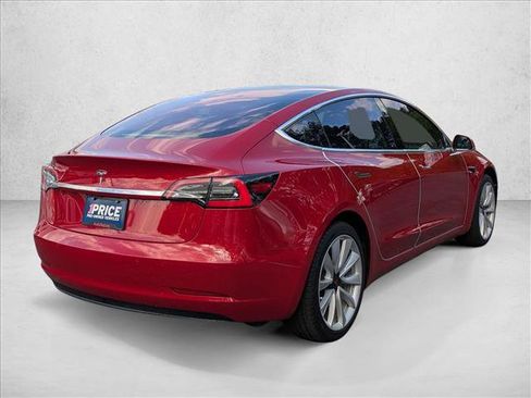 Used 2018 Tesla Model 3 Long Range RWD image 5