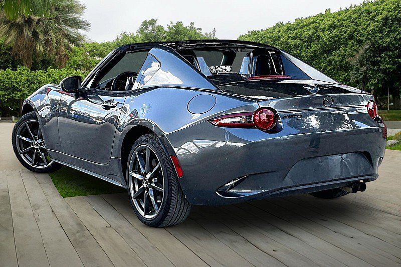 Used 2017 MAZDA MX-5 Miata RF Grand Touring RWD image 8
