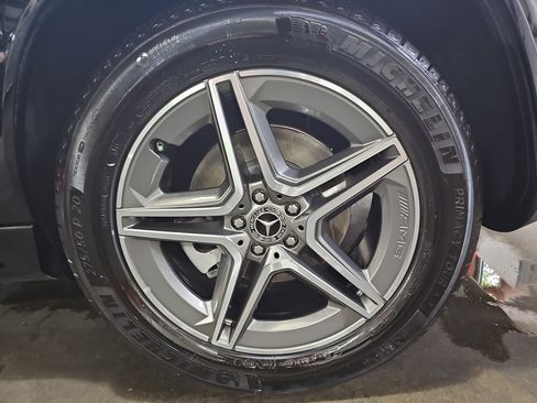 Used 2026 Mercedes-Benz GLE 450 4MATIC image 36