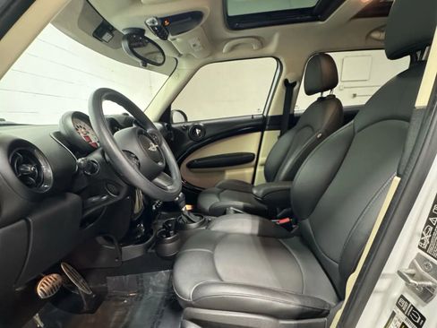 Used 2014 MINI Cooper Countryman S image 16