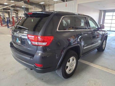 Used 2012 Jeep Grand Cherokee Laredo image 5