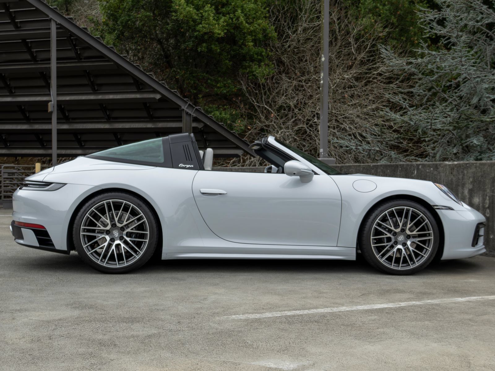 Certified 2024 Porsche 911 Targa 4S AWD/4WD image 12